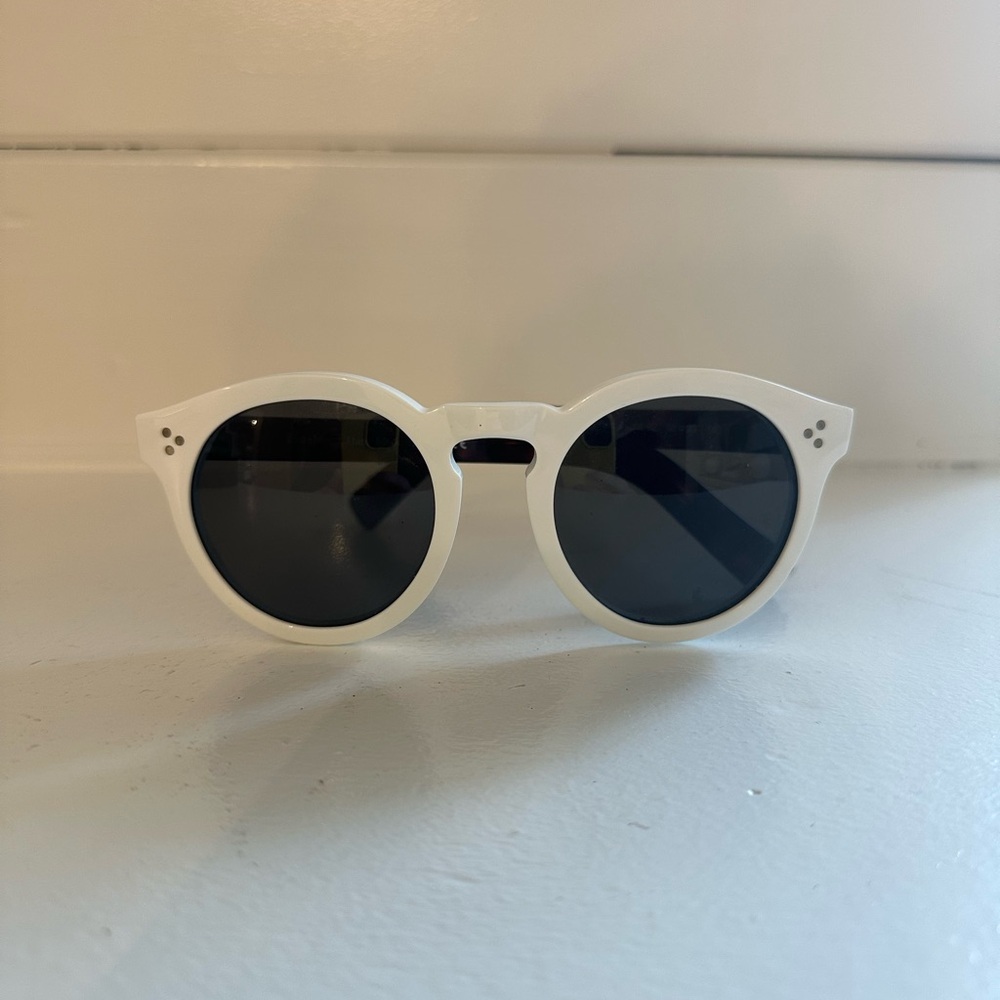 Illesteva Leonard 2 White Round and Tortoise Sunglasses